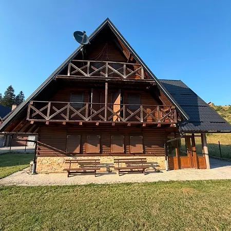 Winter Dream Vlasic Chalet Sisava
